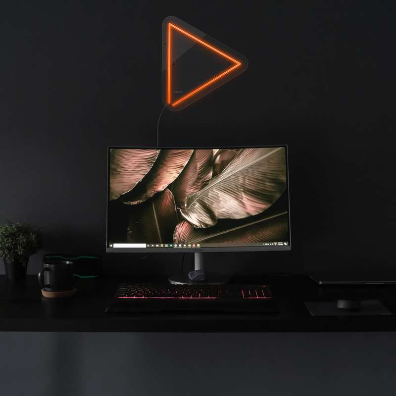 چراغ دیواری نئون دیزاین طرح Play_ORG