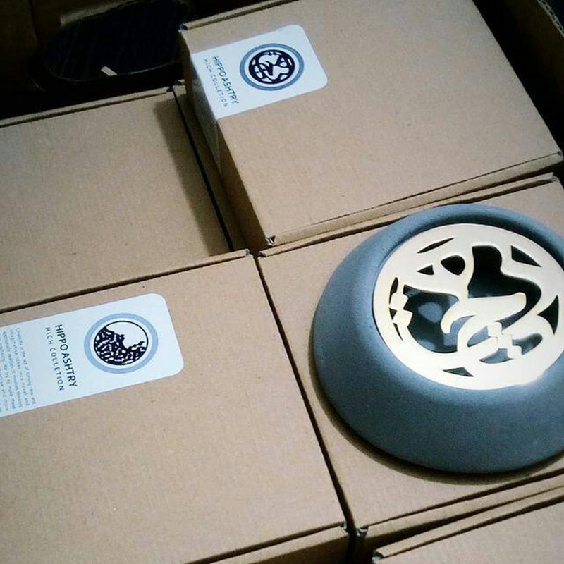 زیرسیگاری هیپو مدل هیچ