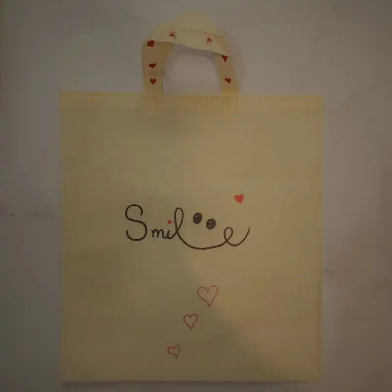 ساک هدیه مدل اسمایل کد 5