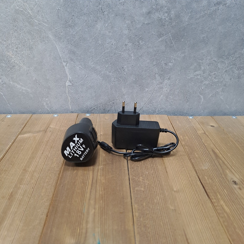 شارژ و باتری لیتیومی مکس کد 126080 مجموعه 2 عددی