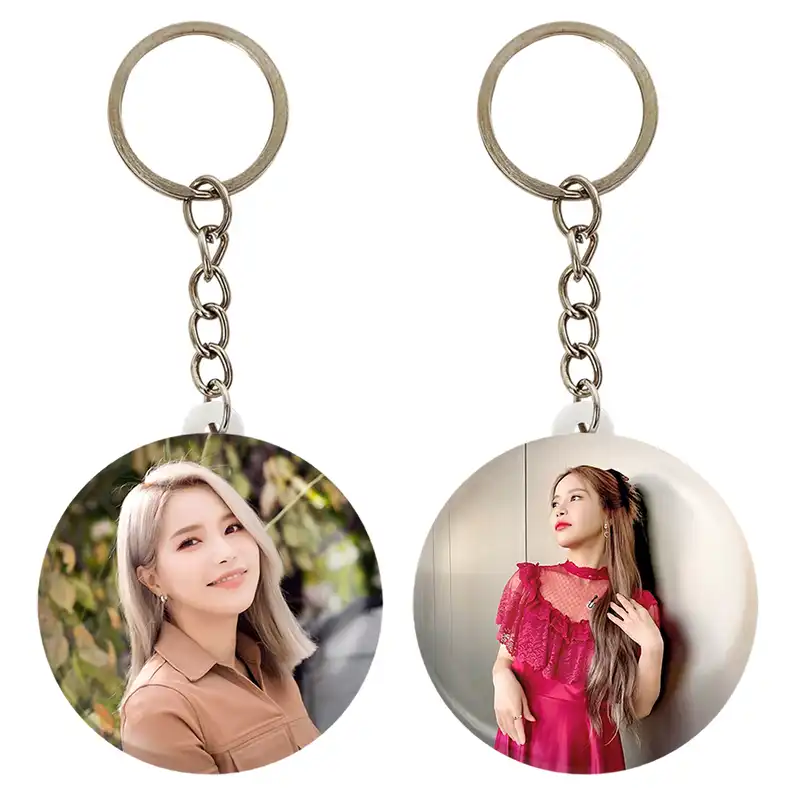 جاکلیدی خندالو مدل سولار گروه مامامو Mamamoo کد 1940019408 مجموعه 2 عددی