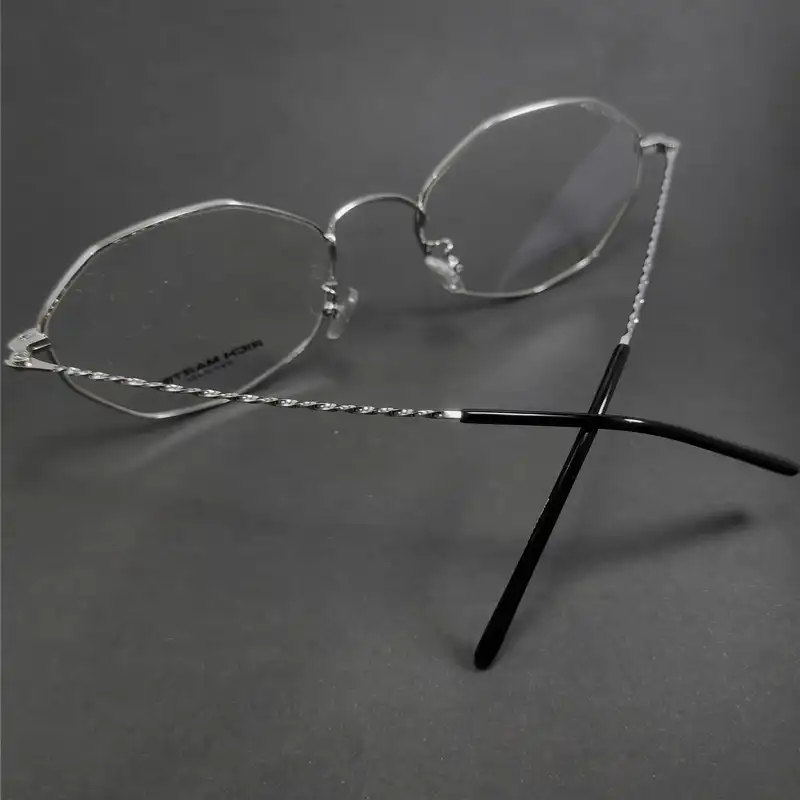 فریم عینک طبی ریچ مارتین مدل 9063 کد 111