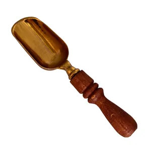 قاشق ادویه طرح دسته چوب کد 10