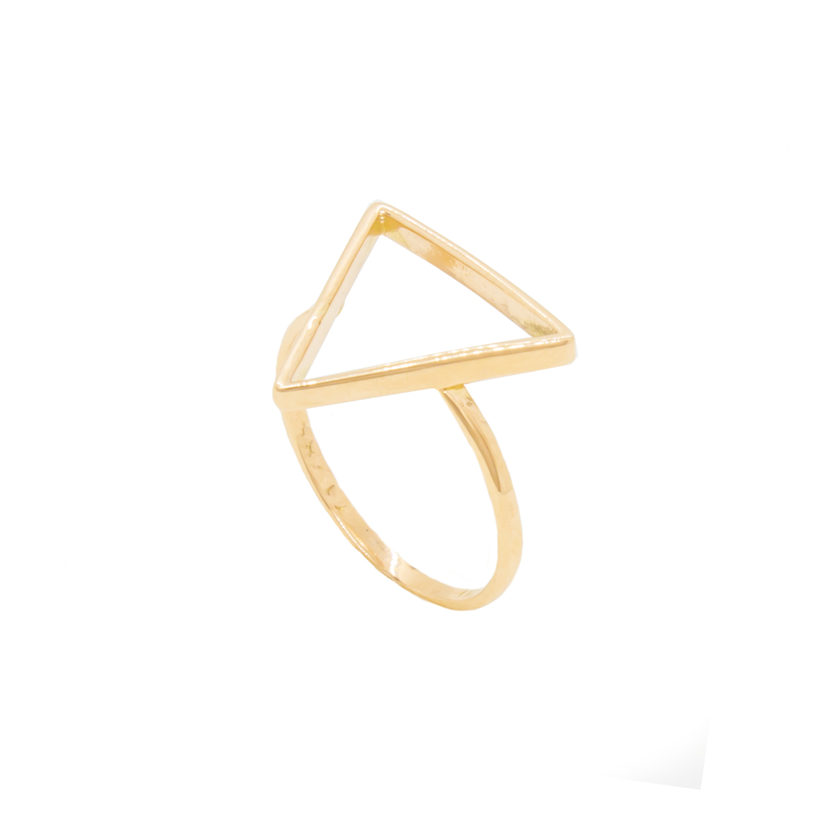 انگشتر طلا 18 عیار زنانه مدل مثلث کد P0078