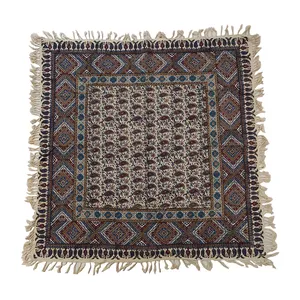 سفره 4 نفره قلمکاری صفویه مدل اعلاء کد 100 سایز 100*100 سانتی متر