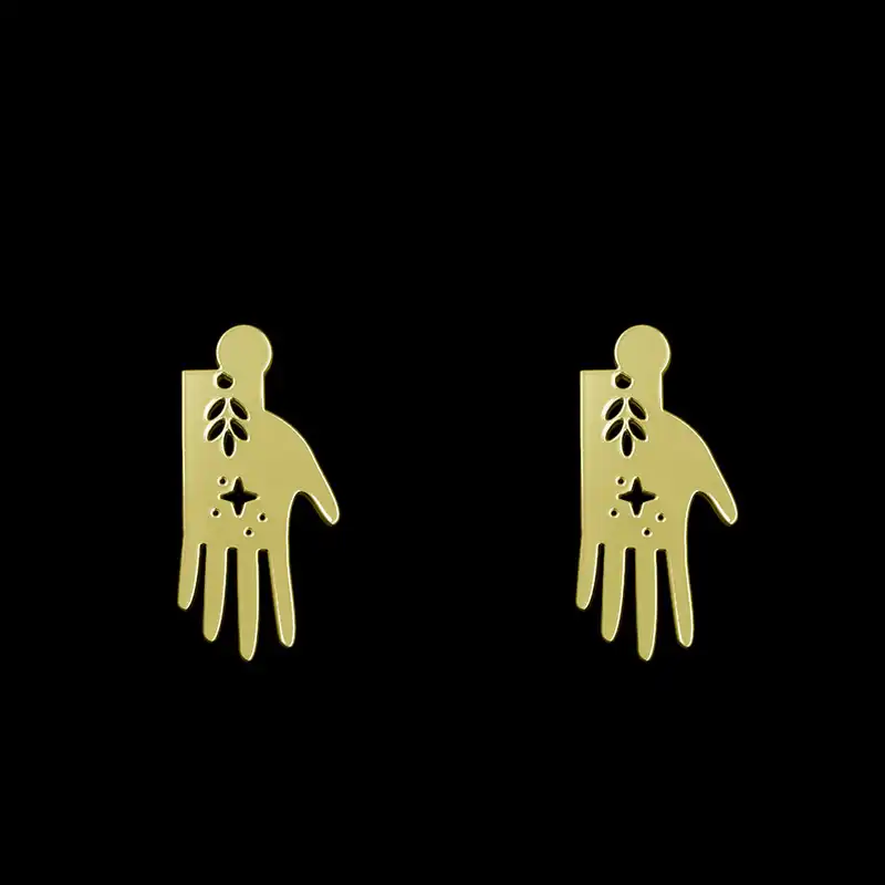 گوشواره طلا 18 عیار زنانه مدوپد مدل دست کد GA1-15109