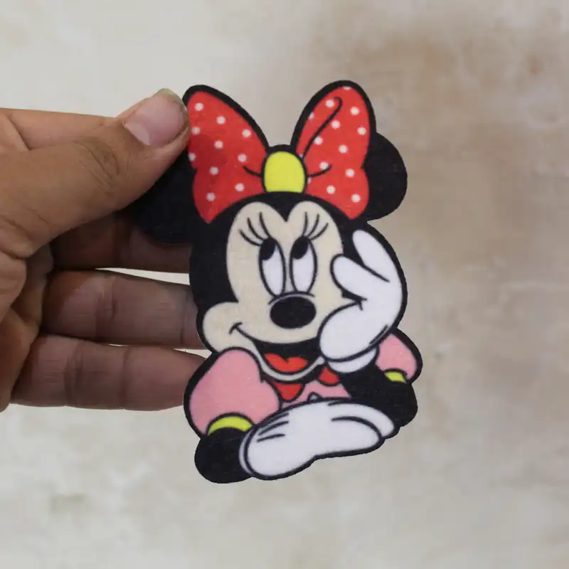 استیکر پارچه و لباس کارانس طرح مینی موس مدل AST-58