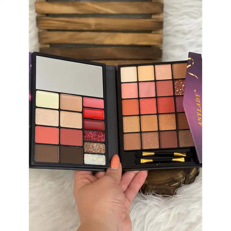 پالت آرایش صورت انیلیدی مدل b70