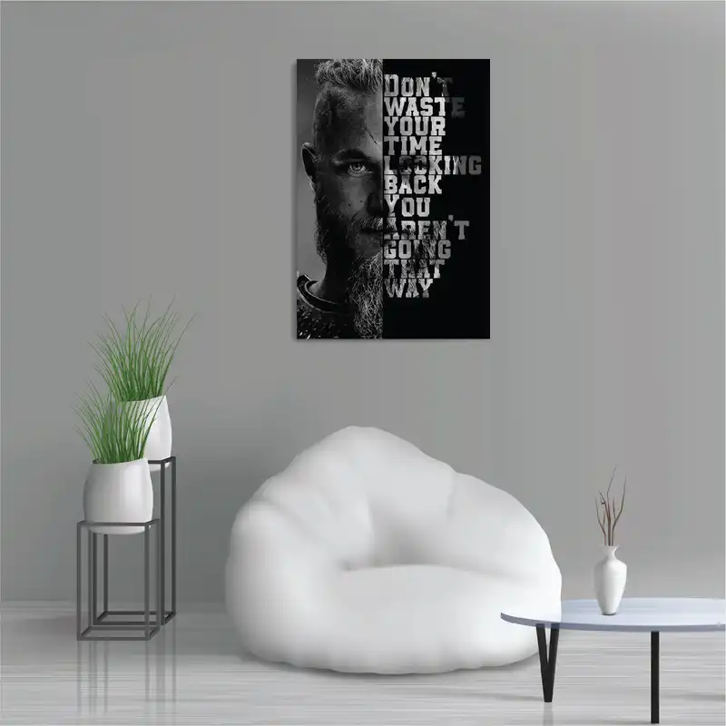 تابلو شاسی طرح سریال وایکینگ ها پادشاه رگنار لاثبروک Vikings King Ragnar Lothbrok مدل M0678