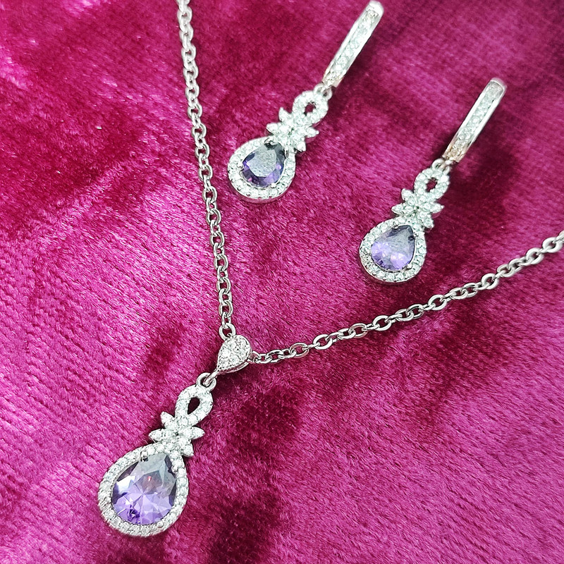 نیم ست نقره زنانه مدل جواهری نگین دار کد NS9041