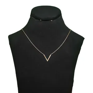 گردنبند نقره زنانه مدل هرم