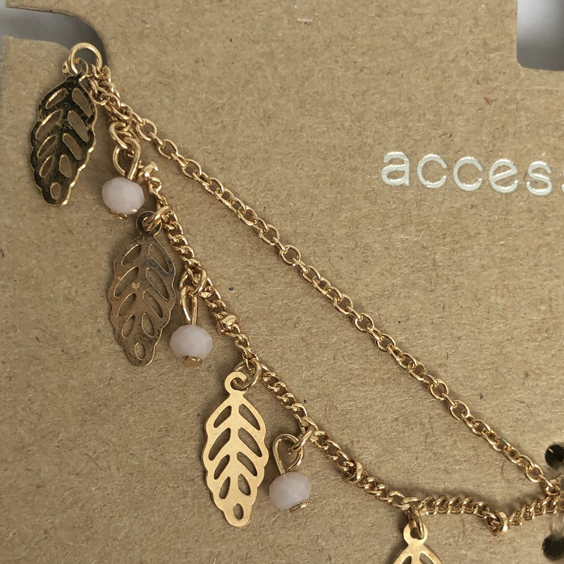 پابند زنانه اکسسورایز مدل برگ و مهره پابند زنانه اکسسورایز مدل برگ و مهره