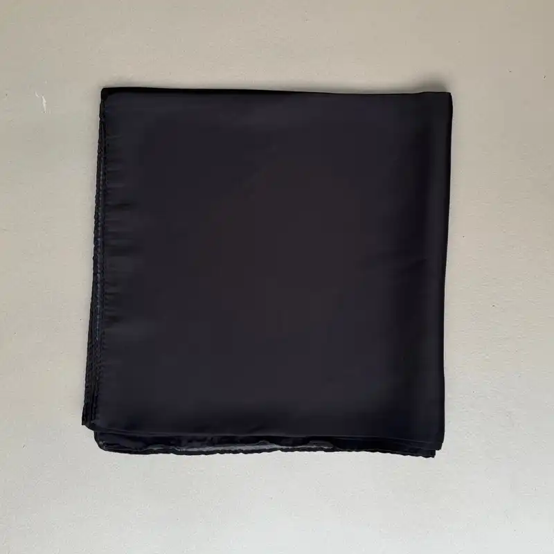 روسری زنانه مدل ساتن ابریشم مامی لطیف قواره 110