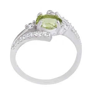 انگشتر نقره زنانه مدل سنگ زبرجد تراش جواهری کد AWR_915