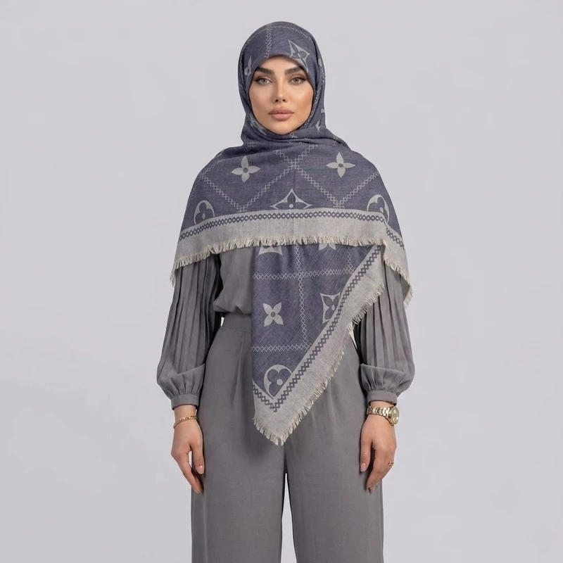 روسری نخ زنانه مدل H39 با طول و عرض 140×140 سانتی‌متر