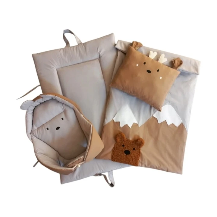 تشک خواب نوزاد مدل مسافرتی کد ۰۸ مجموعه ۴ عددی