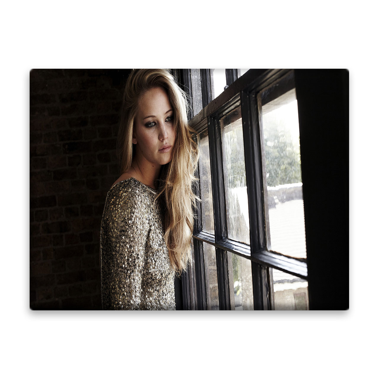 کاشی اطلس آبی طرح بازیگر جنیفر لارنس مدل L6467