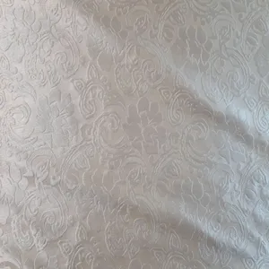 پارچه رومبلی مدل کرپ ساتنی گل برجسته