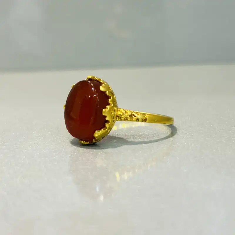 انگشتر نقره زنانه مدل ظریف روکش طلا عقیق یمنی کد 04-35