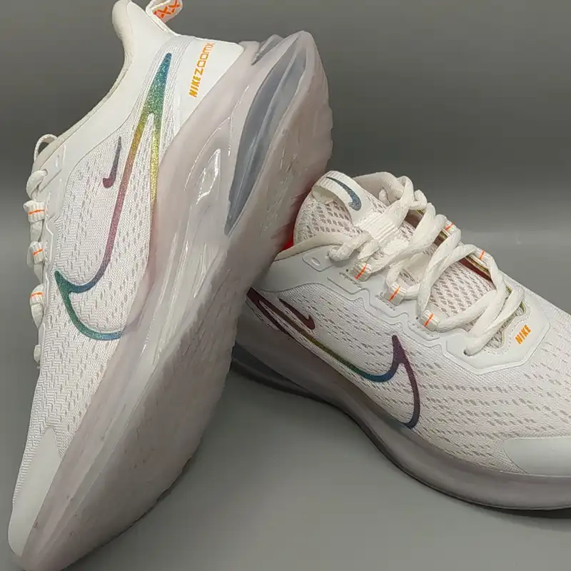 کفش پیاده روی زنانه مدل زوم ایکس رنگ سفید