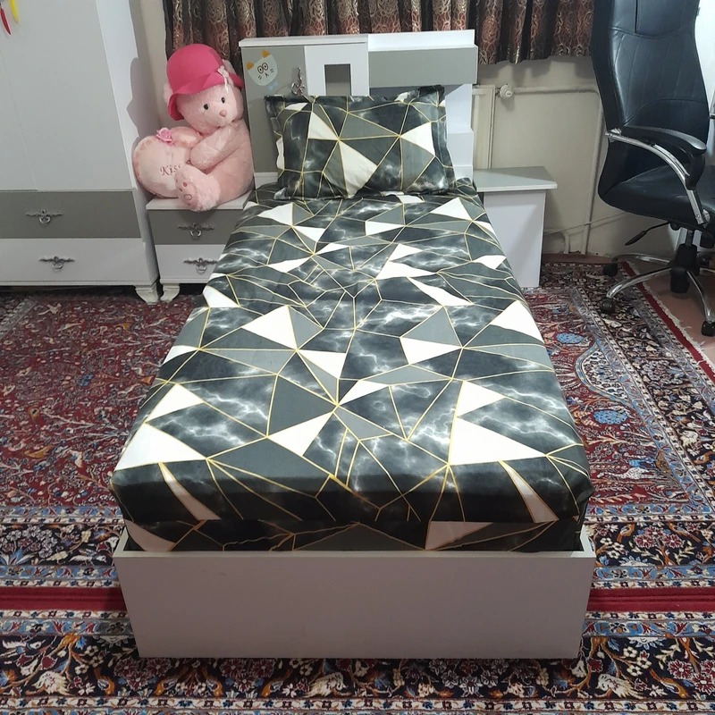 سرویس ملحفه مدل کشدار ni08057 طرح ماربل هندسی کد 100 یک نفره دو تکه