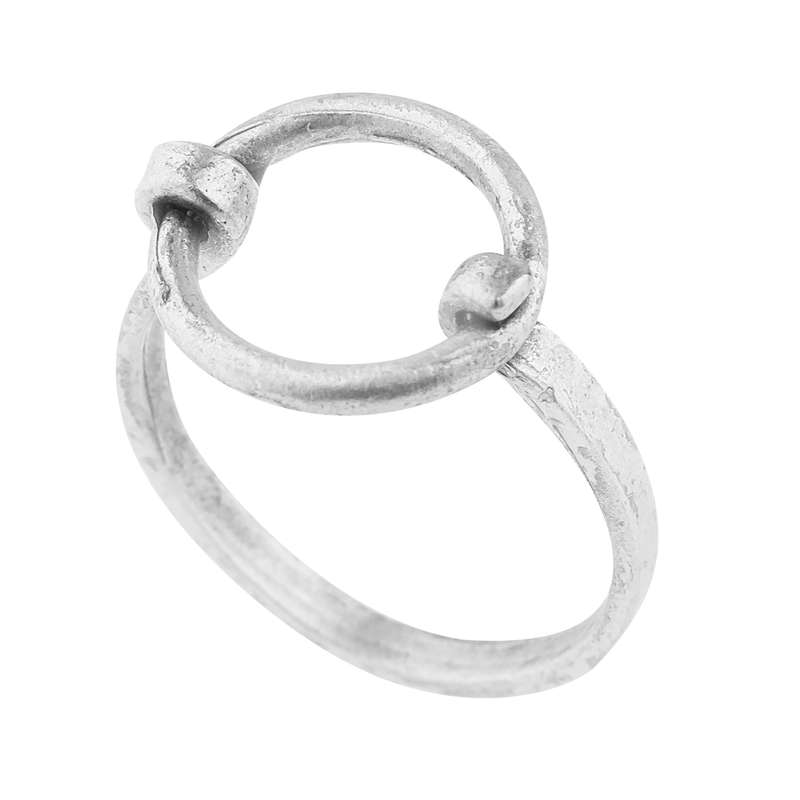 انگشتر نقره زنانه طرح دایره مدل gz15132