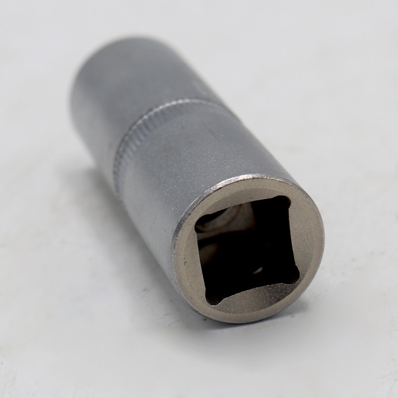 آچار بکس شمع مدل بیگ بر کد YP-1.2 INCH سایز 16 میلیمتر