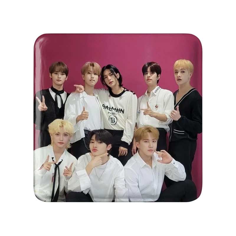 مگنت خندالو طرح گروه استری کیدز Stary Kids کد 16926