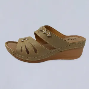 دمپایی زنانه مدل A16