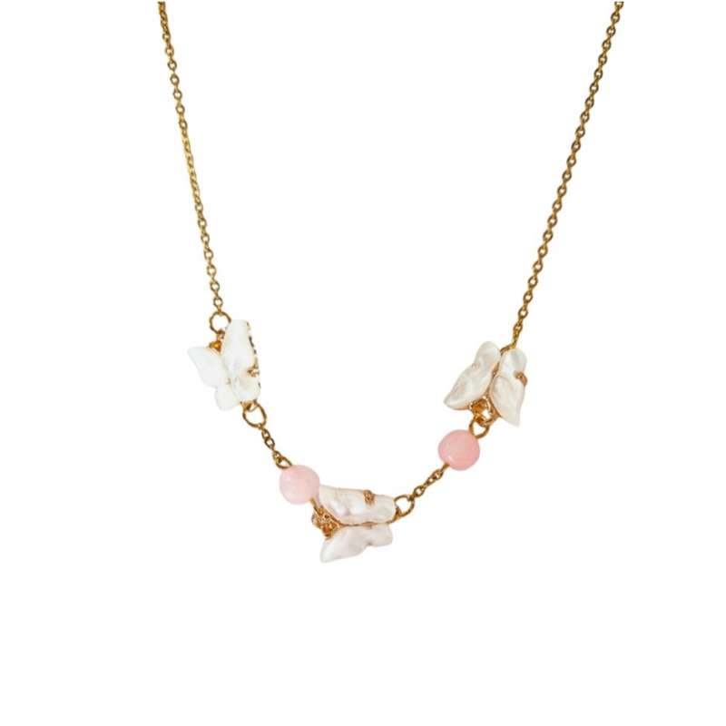 گردنبند دخترانه مدل پروانه صدفی و سنگ جید گردنبند دخترانه مدل پروانه صدفی و سنگ جید