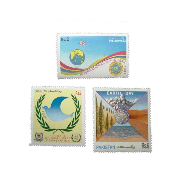 تمبر یادگاری مدل روز زمین کد DS2294 مجموعه 3 عددی