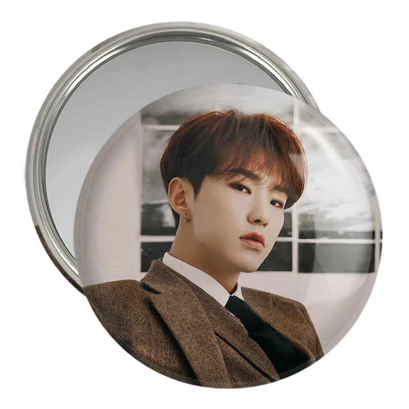 آینه جیبی خندالو مدل هوشی گروه سونتین Seventeen  کد 21530