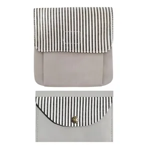 جای دستمال کاغذی الیزاسوینگ مدل Cot0n_0rahrah3 به همراه کیف پد بهداشتی