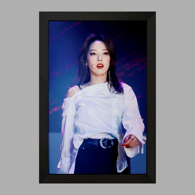 تابلو خندالو مدل سومین گروه کارد KARD  کد 12396