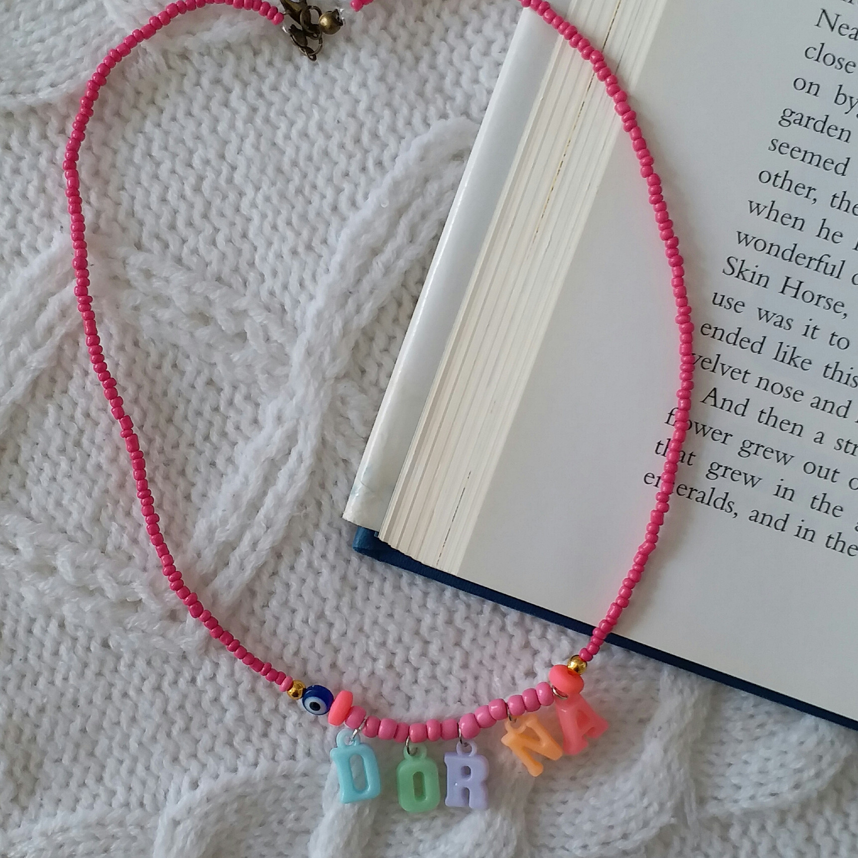 گردنبند دخترانه مدل تابستانی اسم درنا کد G218 گردنبند دخترانه مدل تابستانی اسم درنا کد G218