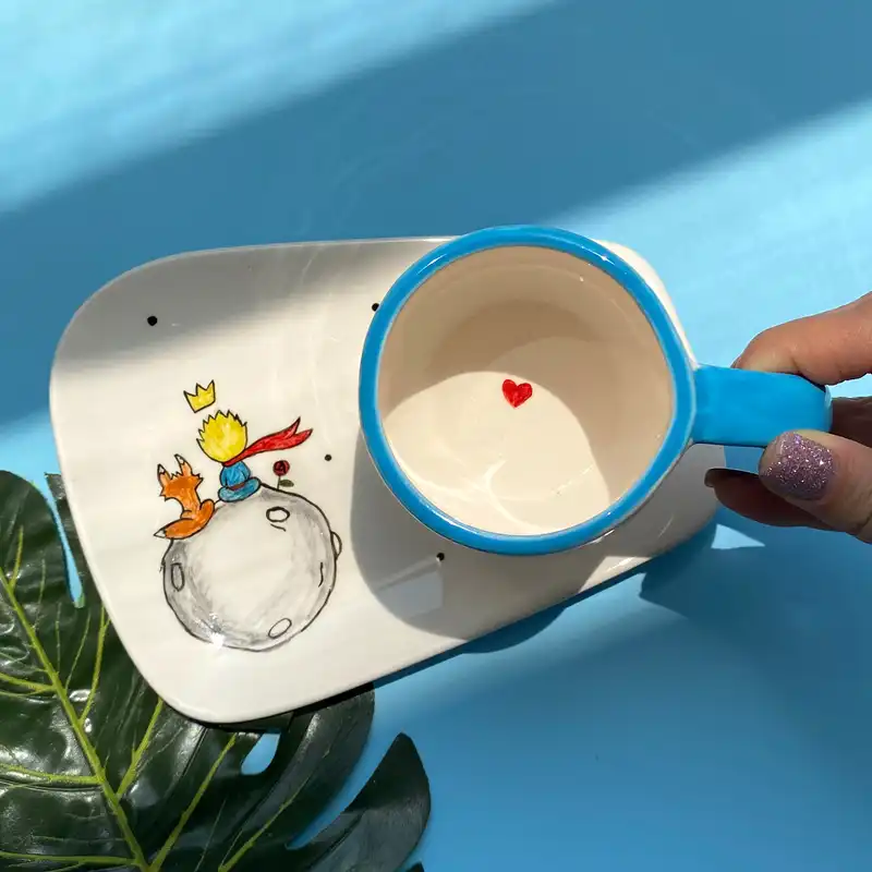 ماگ سرامیکی مدل شازده کوچولو به همراه زیر لیوانی