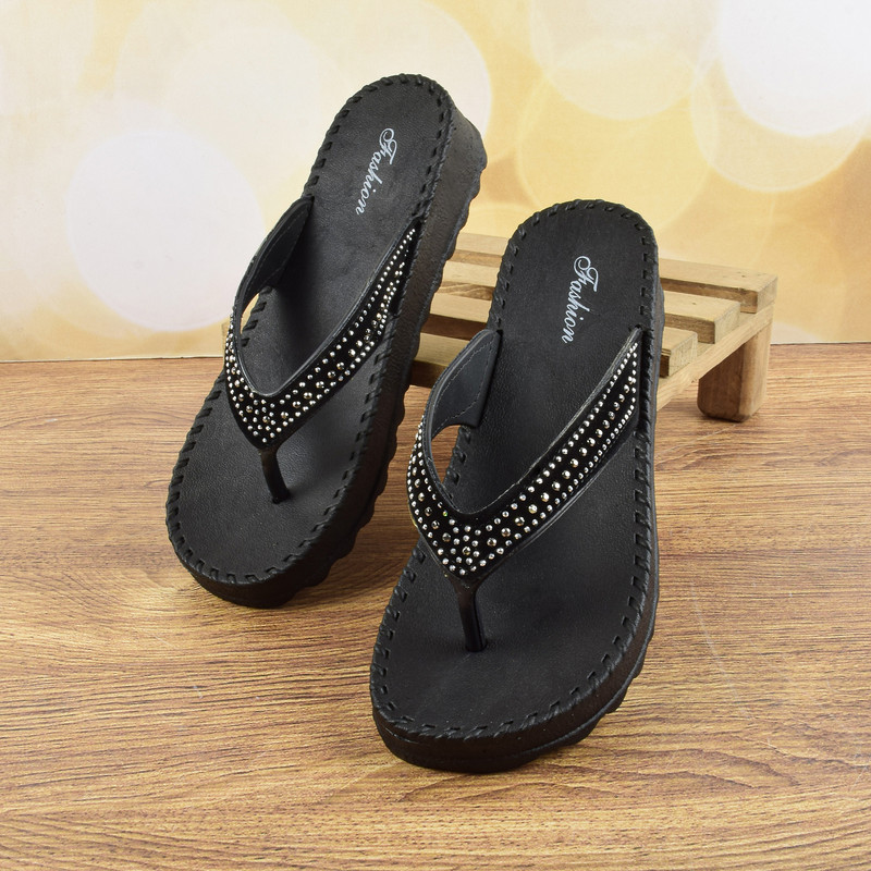 دمپایی لاانگشتی زنانه نیکتا مدل نگین دار BK.2860