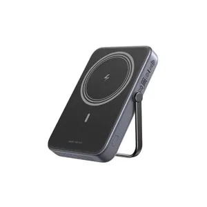 پاوربانک یوگرین مدل Wireless MagSafe uno  ظرفیت 10000 میلی آمپر ساعت