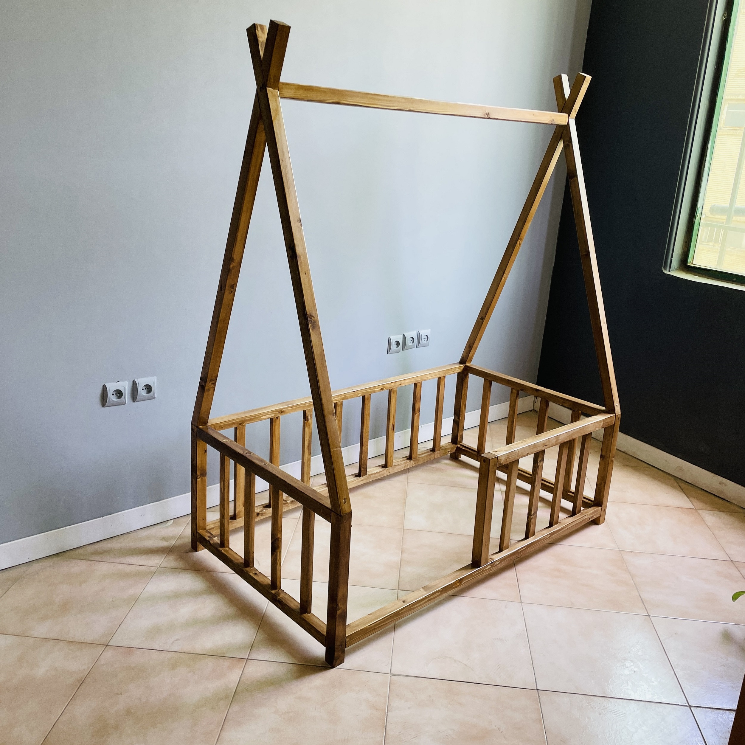 تخت خواب یک نفره روستیک دکور مدل سرخپوستی سایز 90x190 سانتی متر