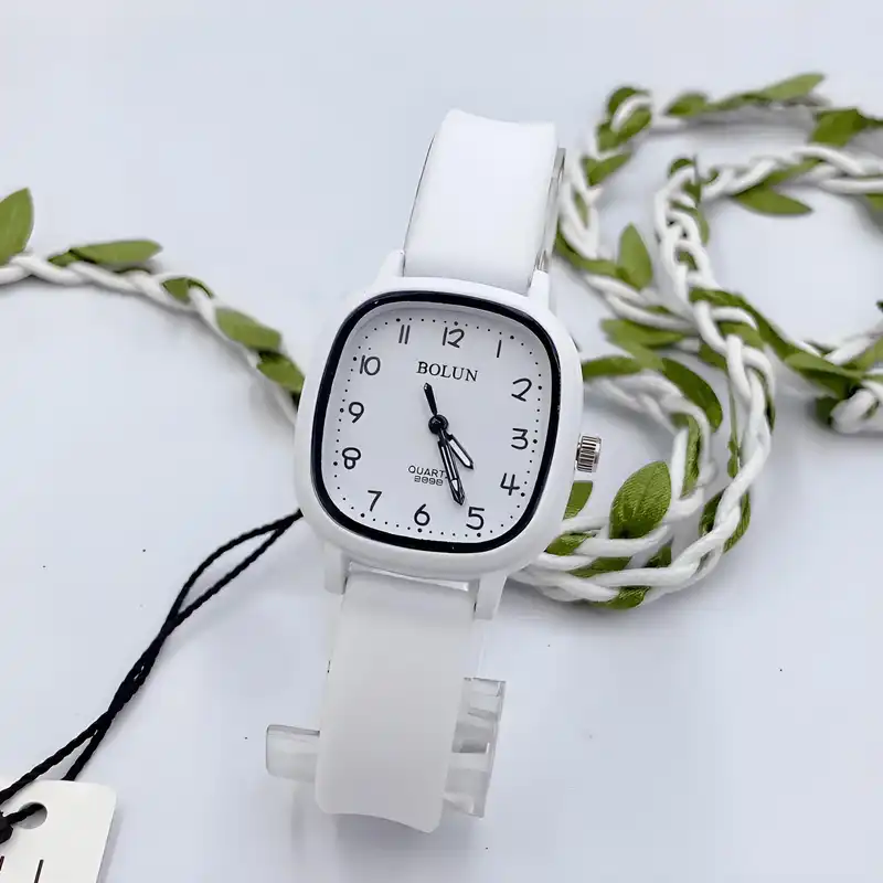 ساعت مچی عقربه ای بولون مدل بند ژله ای ضد حساسیت 3