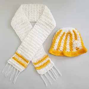 ست کلاه و شال گردن بافتنی نوزادی كد SHB22-WHY
