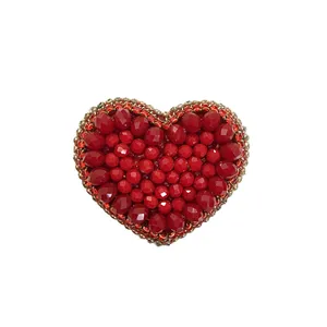 سنجاق سینه زنانه مدل قلب