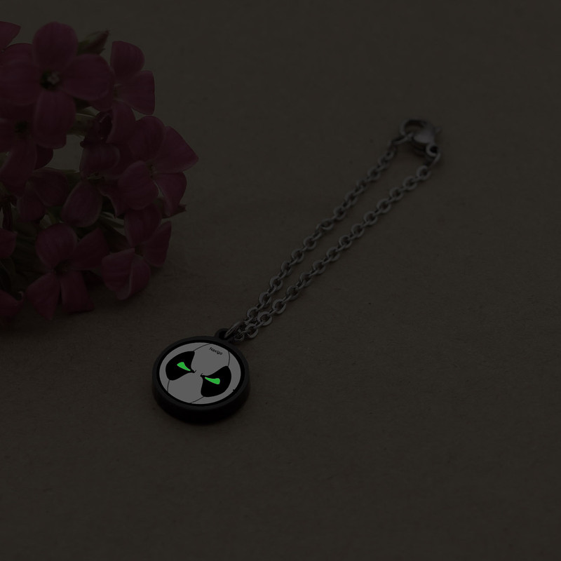 آویز ساعت زنانه ناکسیگو مدل شب تاب طرح ددپول کد AW8755