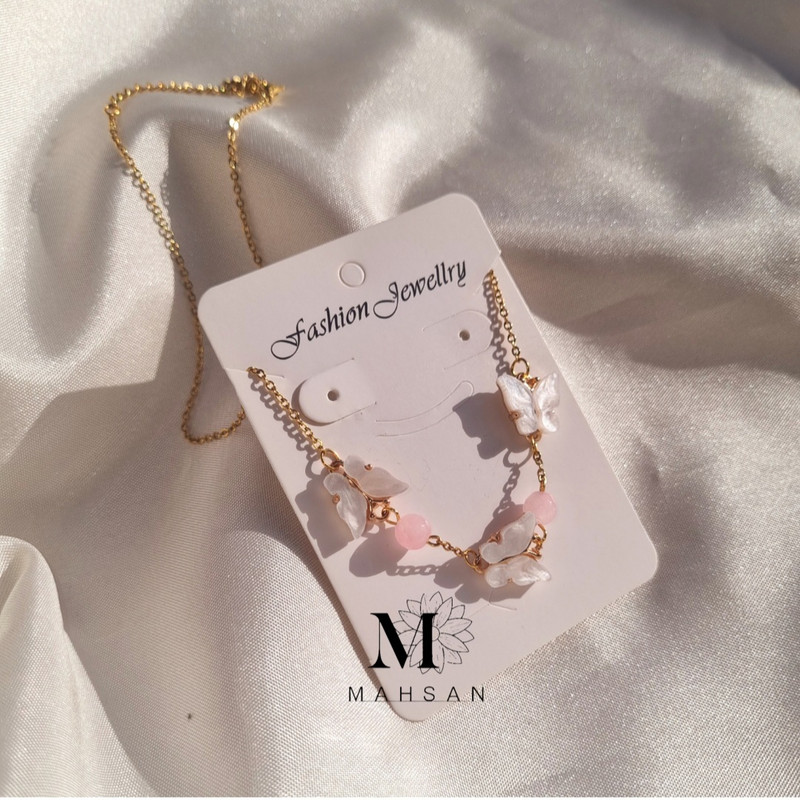 گردنبند دخترانه مدل پروانه صدفی و سنگ جید گردنبند دخترانه مدل پروانه صدفی و سنگ جید