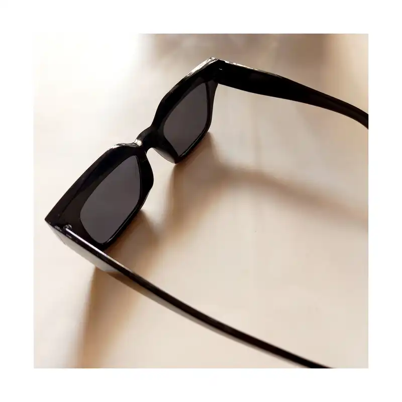 عینک آفتابی زنانه مدل E1006