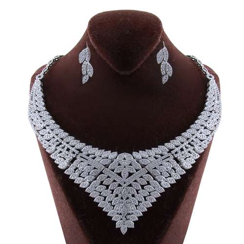 نیم ست نقره زنانه بازرگانی میلادی کد NTR_193