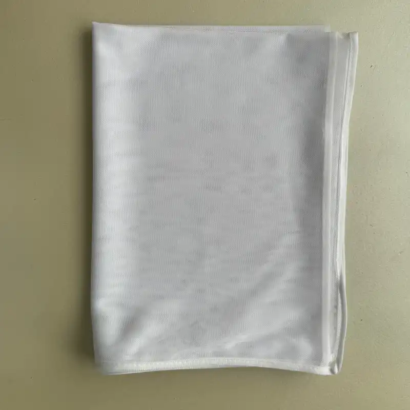 شال زنانه مدل ساده توری فانتزی مهمانی دور نوار دوزی شده تابستانی کد 1