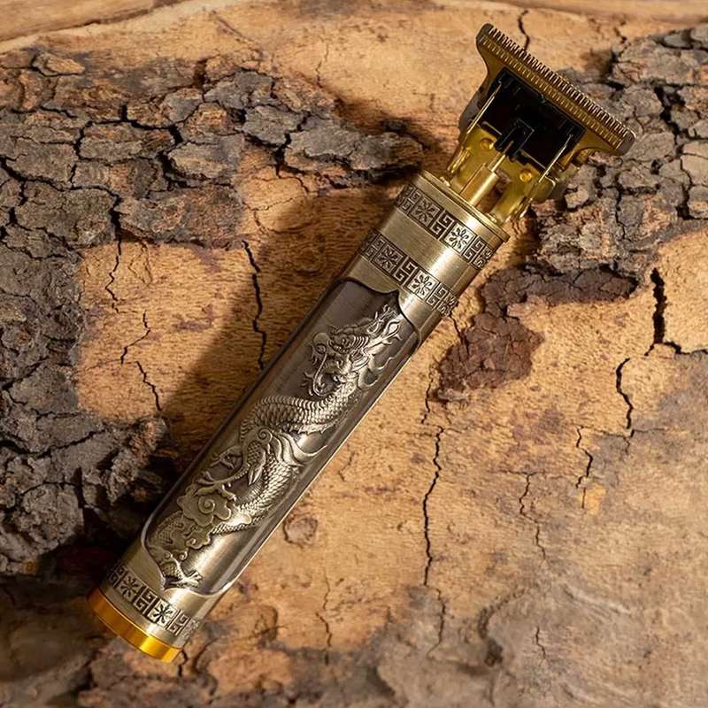 ماشین اصلاح موی صورت مدل V-T9، اصلاح به صورت تریمر، منبع انرژی با باتری قابل شارژ، تکنولوژی اصلاح به صورت برش مستقیم، مدت زمان شارژ 180 دقیقه و مدت زمان استفاده پس از شارژ 120 دقیقه، به همراه استند شارژ، برس تمیزکننده، قابلیت اصلاح با شماره صفر