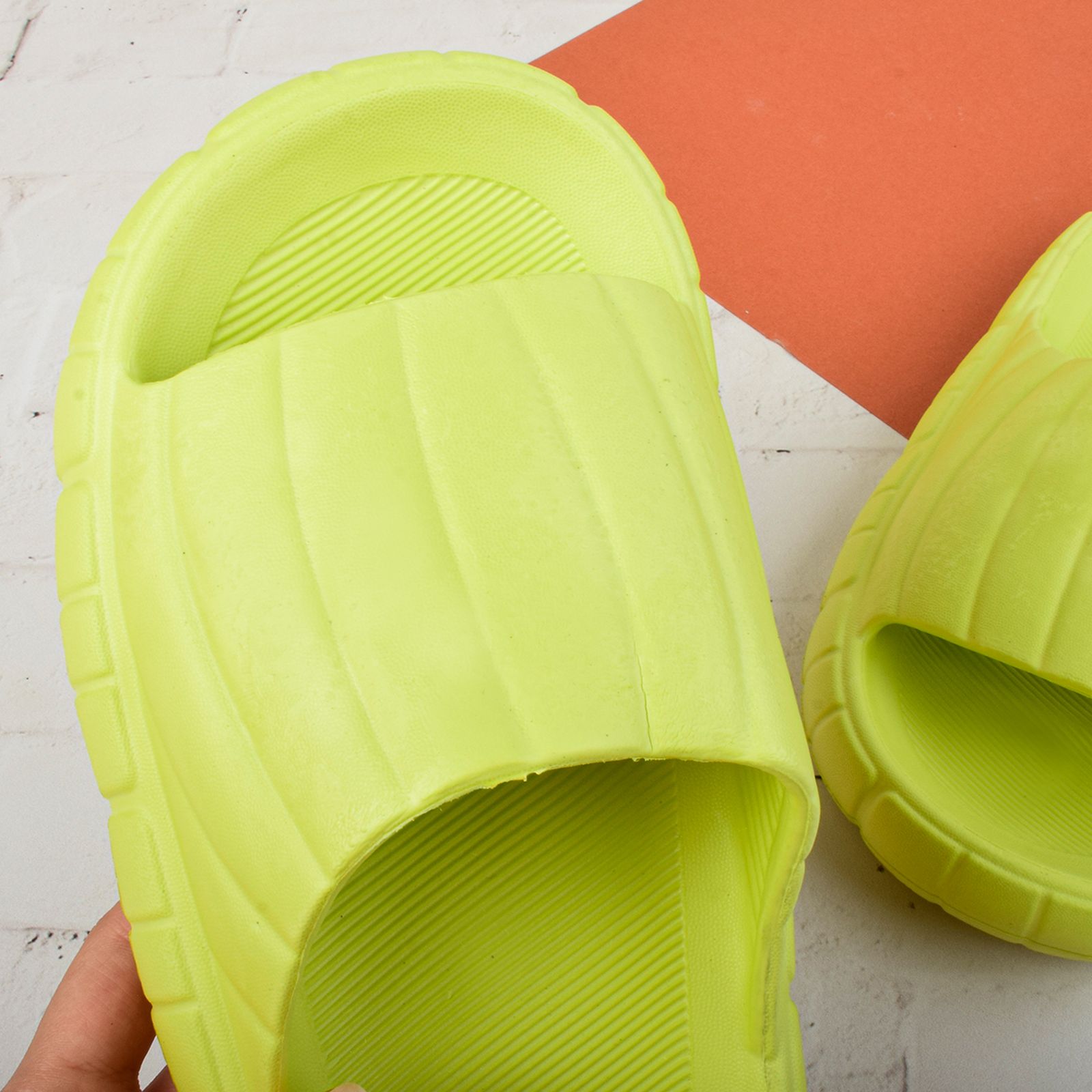 دمپایی زنانه شهپر مدل پریا نرمینه PK.4070 -  - 43