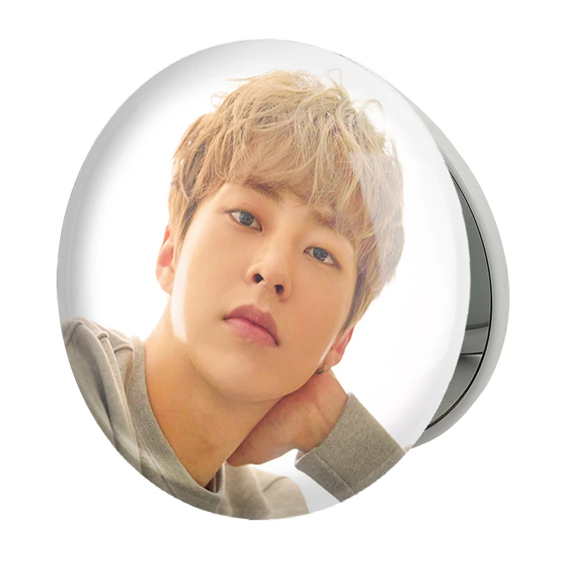 آینه جیبی خندالو طرح شیومین گروه موسیقی اکسو EXO مدل تاشو کد 2848 